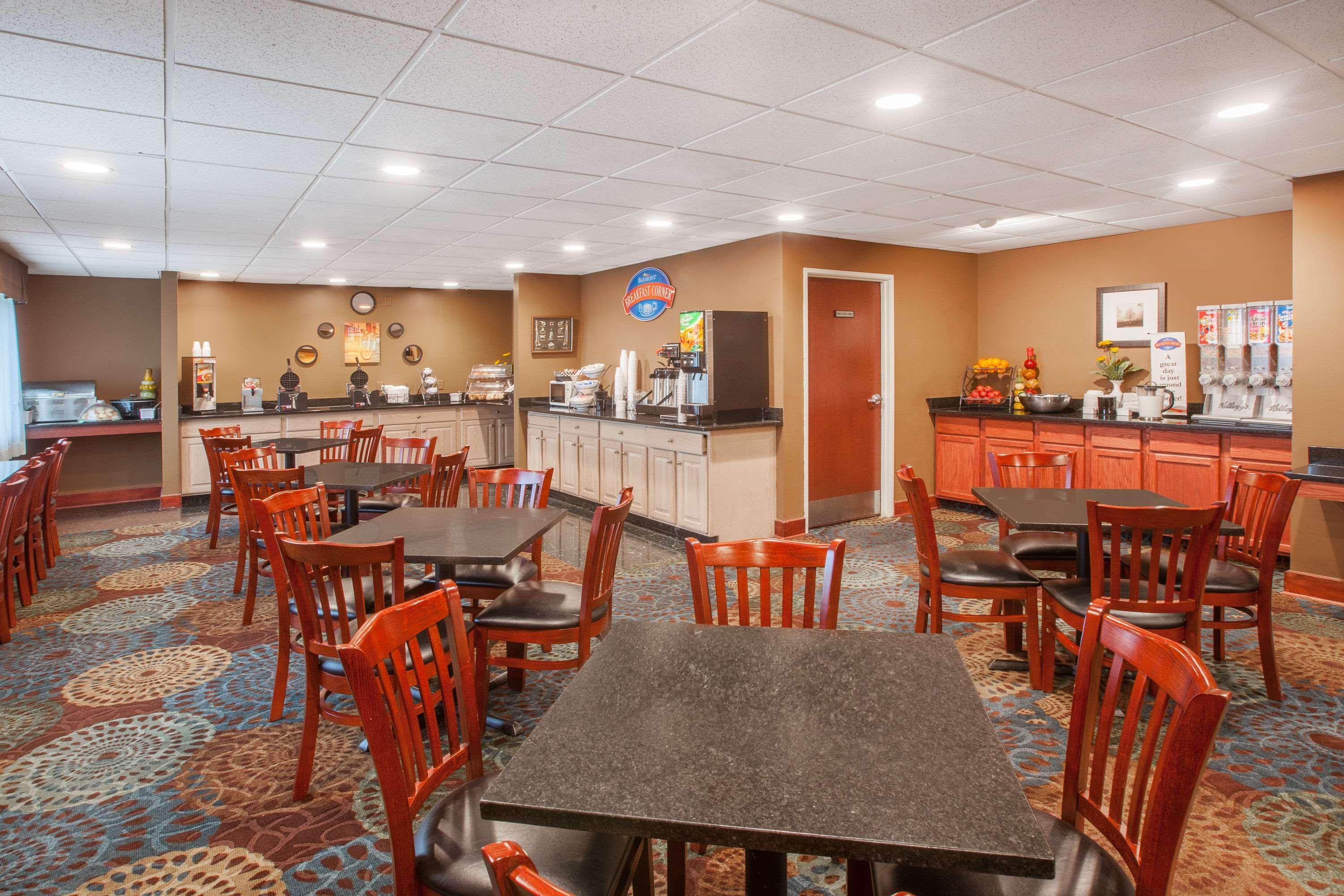 Hotel Baymont By Wyndham 2*