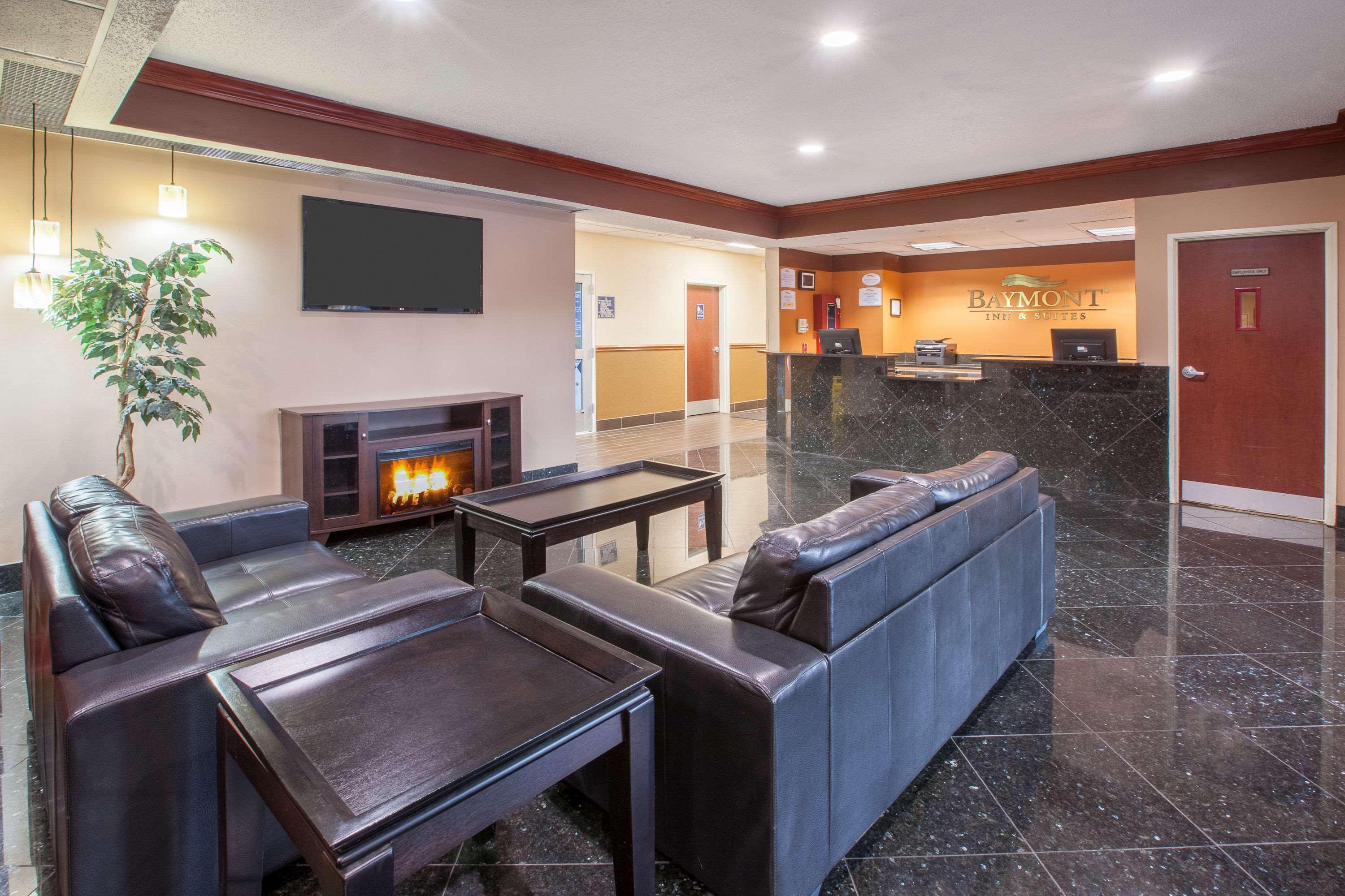 Baymont By Wyndham Hotel 2*